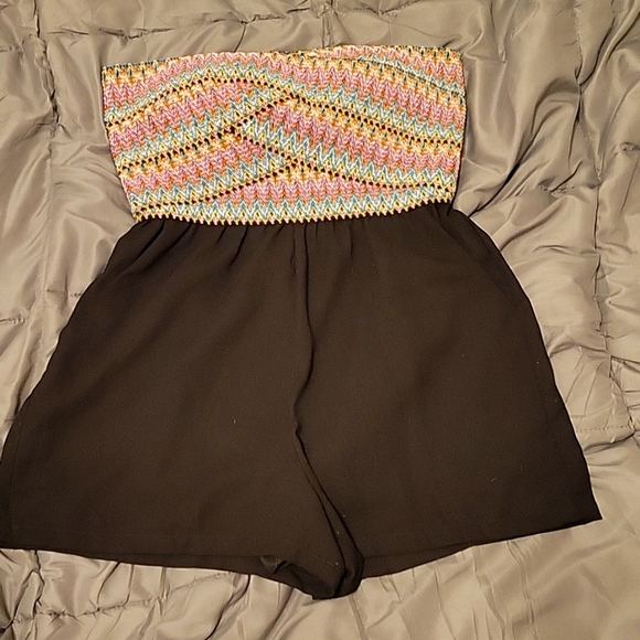 BEBE ROMPER - Picture 1 of 5